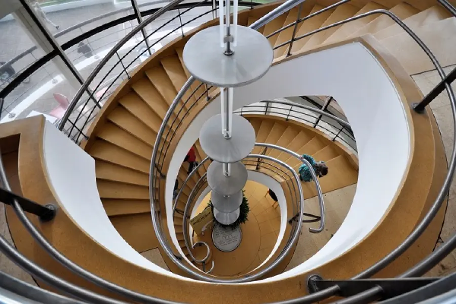 Scale a chiocciola: casa piccola o da sogno?