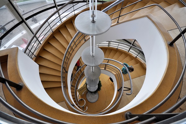 Scale a chiocciola: casa piccola o da sogno?