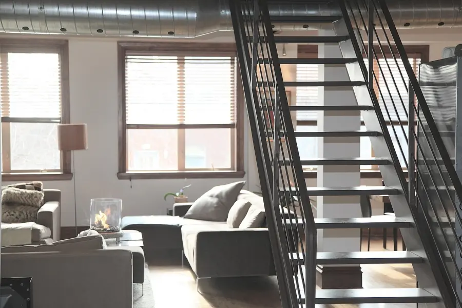 Vivere in un loft: scelte di design e organizzazione degli spazi