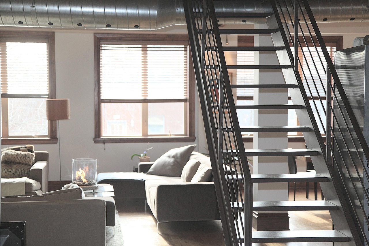 Vivere in un loft: scelte di design e organizzazione degli spazi